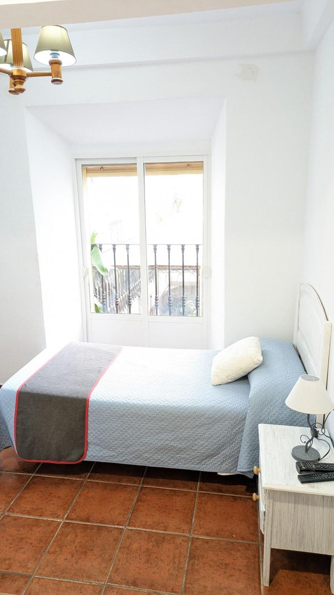 Hotel Las Palmeras By Vivere Stays Zafra Extérieur photo