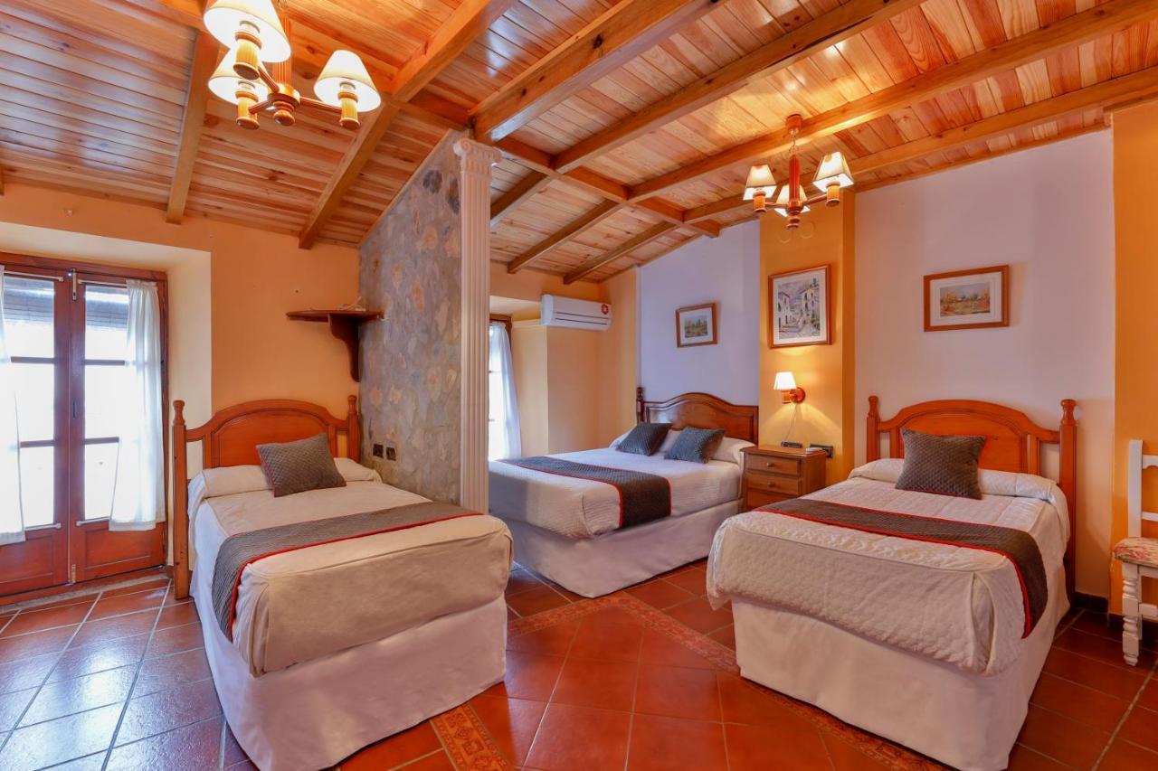 Hotel Las Palmeras By Vivere Stays Zafra Extérieur photo